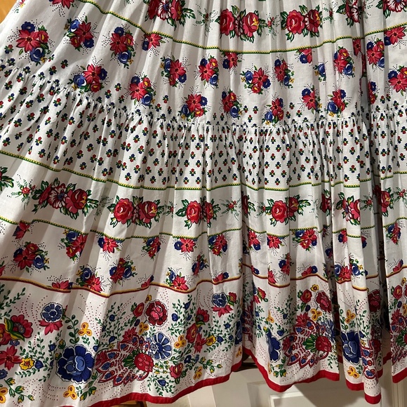 Soulieado Provencal Vintage French Cotton Print Tiered Midi Skirt - Picture 8 of 11